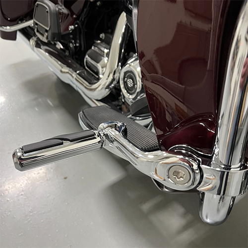 Chrome Highway Foot Pegs For Harley & Indian Motorcycles
