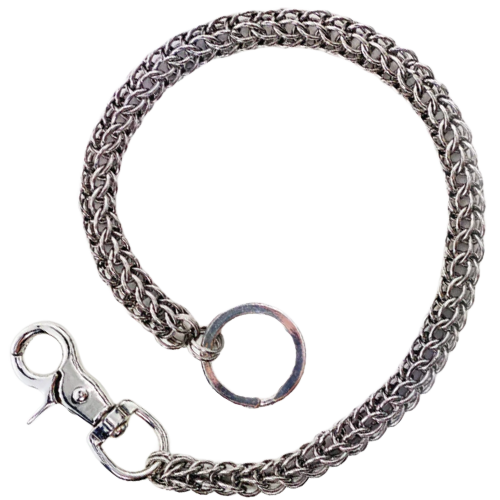 18 Inch Multi Ring Wallet Chain Silver Close-Up