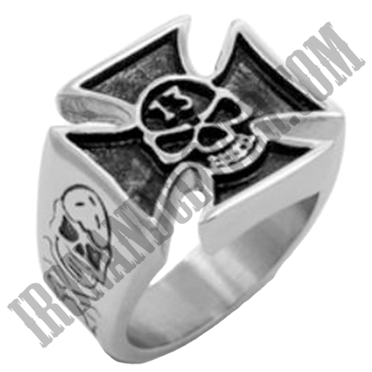 Skully 13 Ring