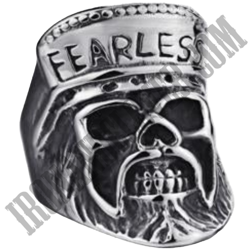 King Fearless Skull Ring