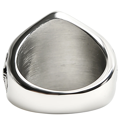 Silver ring with a brushed finish
