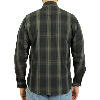 Black and green cotton flannel shirt with button pockets