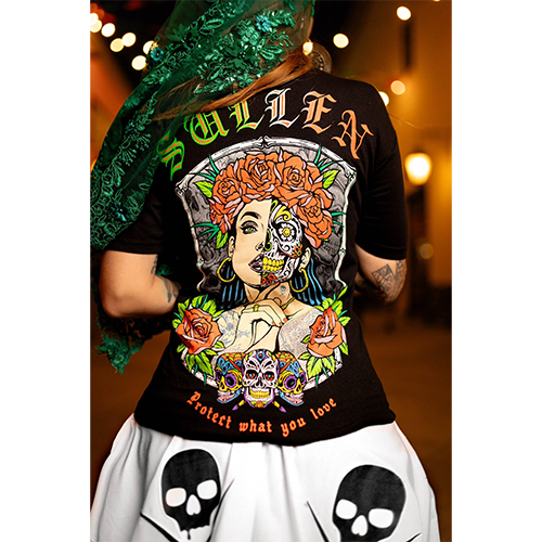 Sugar Skull Girl graphic T-shirt in jet black