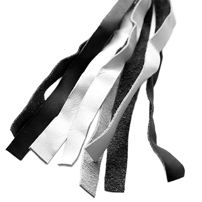 Biker Handlebar Whip – Fringe Detail & Classic Motorcycle Style